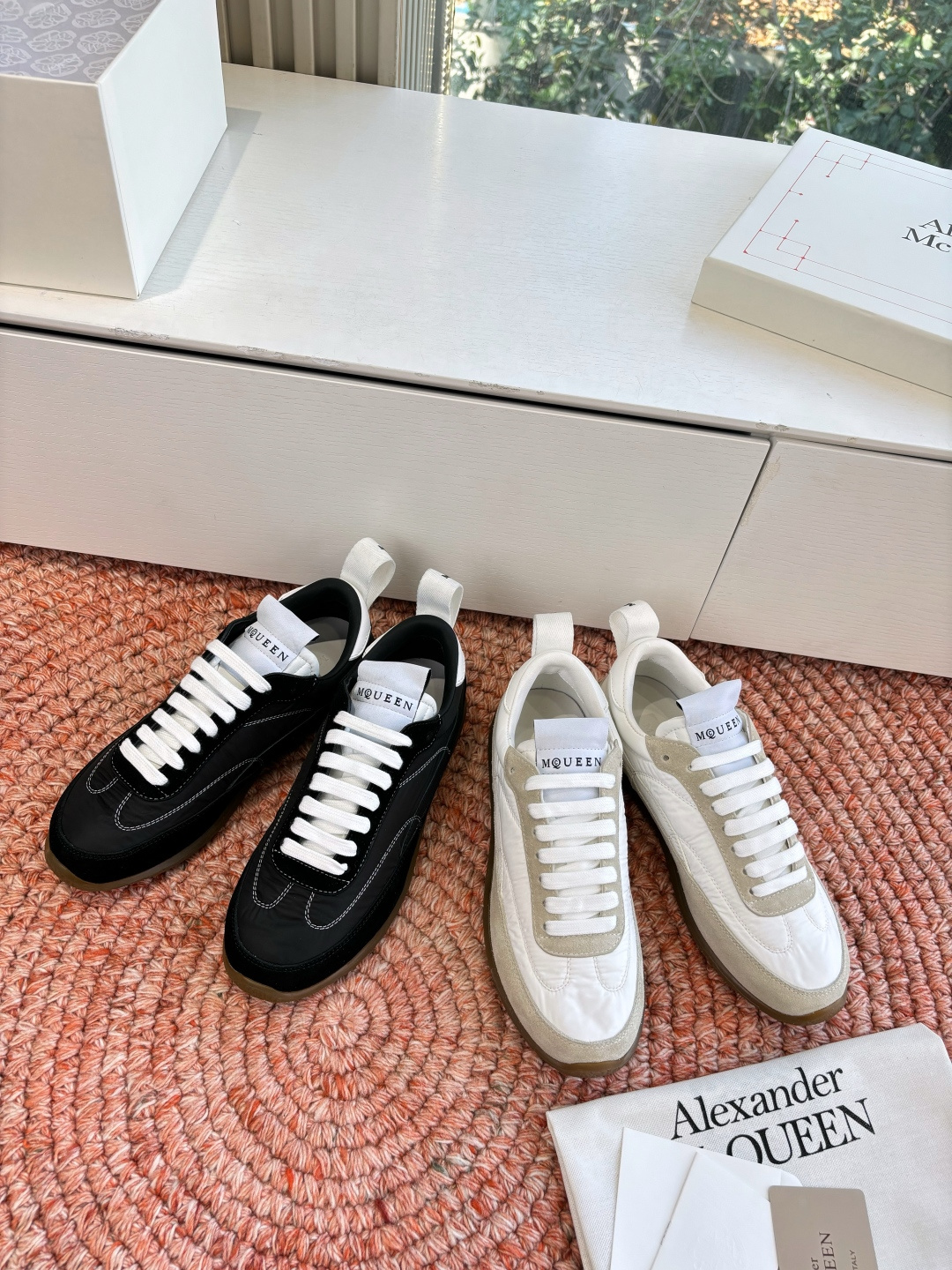 알렉산더 맥퀸 스니커즈